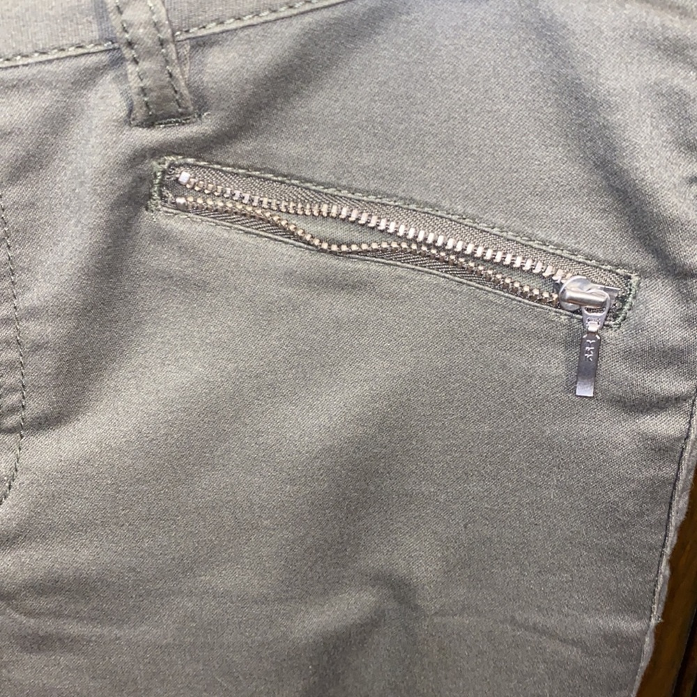 Refuge Olive Green Cotton Pants Size 6 - Picture 4 of 6